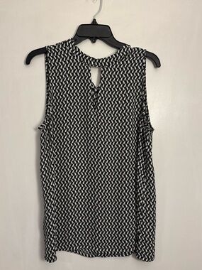 LOFT Navy and White Geometric Sleeveless Top women’s medium keyhole shell work